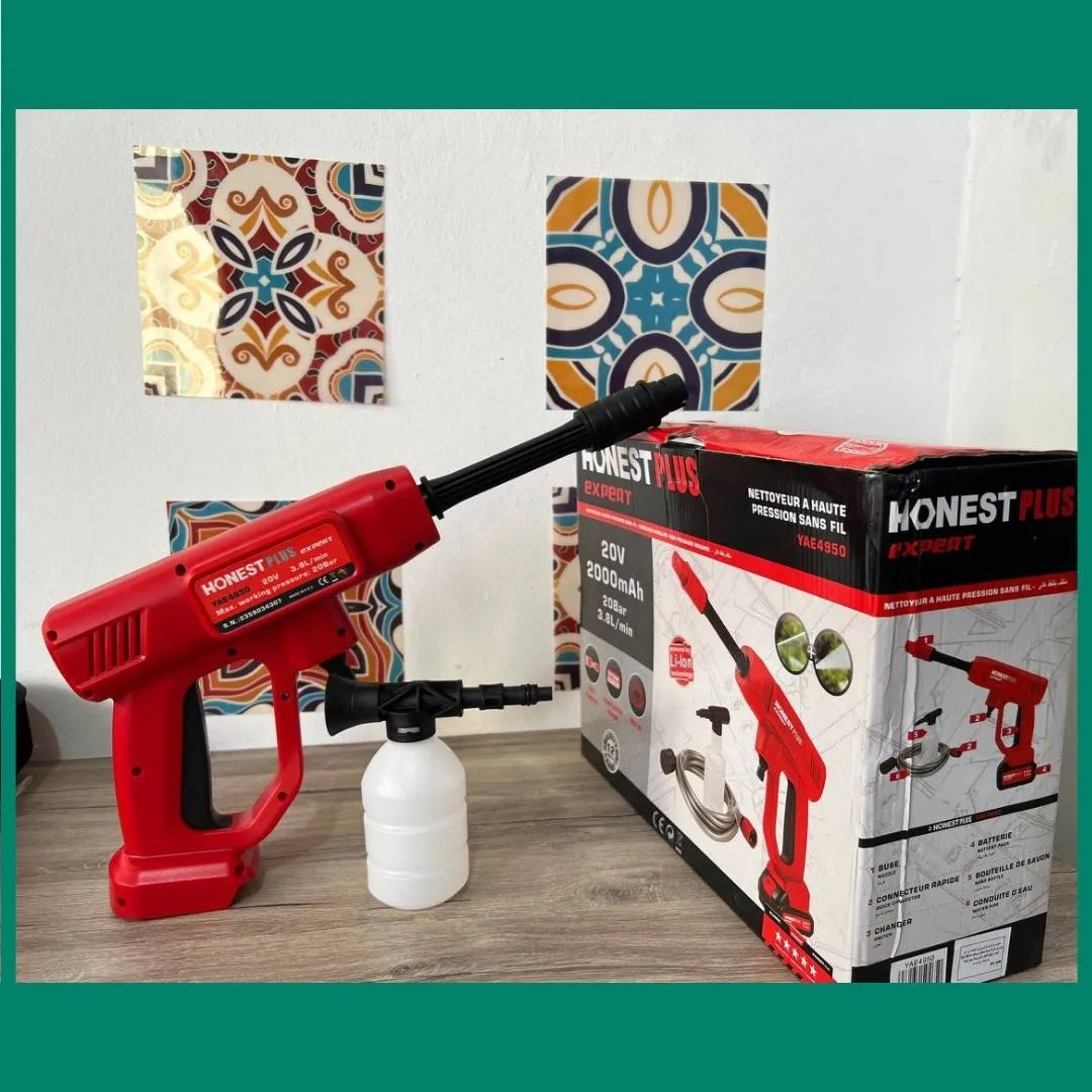 مسدس رش الماء لغسل السيارات، النوافذ والجدران و الاشجار